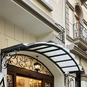فندق ميرورز, اسطنبول